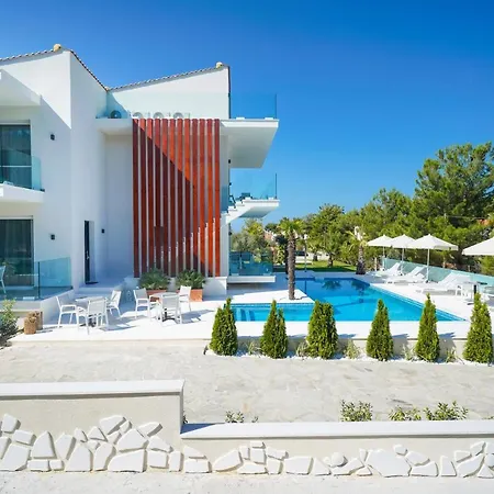 Hotel de apartamente Astera