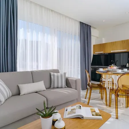Hotel de apartamente Astera *